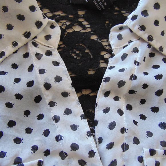 Pin-Up Style White/Black Polka Dot Blouse Size Small Front Tie Rockabilly - Picture 4 of 10
